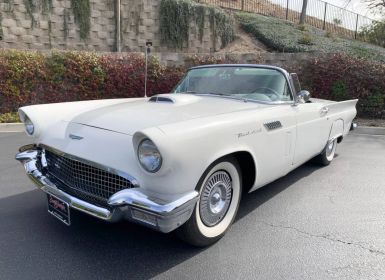 Ford Thunderbird