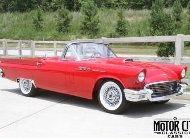 Ford Thunderbird