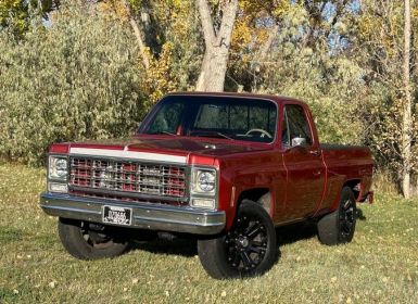 G.M.C C/K Pickup K1500 short box square body 4x4 