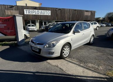 Achat Hyundai i30 1.6 CRDi - 115 Clim + Radar AR + Attelage Occasion