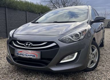 Vente Hyundai i30 SW 1.6 CRDi Style TOIT OUV-PANO-LED-CAMERA-NAV Occasion