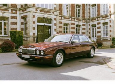 Jaguar Daimler 4.0i V8 - BVA