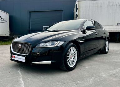 Achat Jaguar XF 2.0d Business Edition Auto Leather-Camera Occasion