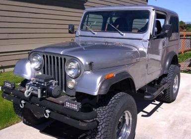 Jeep CJ7 Cj-7 open body with extra duty suspension  Occasion