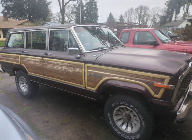 Jeep Wagoneer