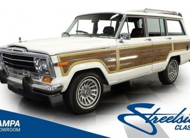 Jeep Wagoneer