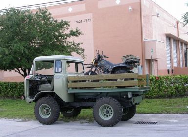 Jeep Willys FC150  Neuf