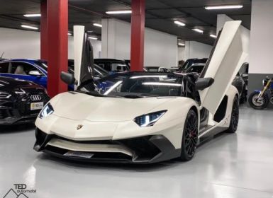 Lamborghini Aventador SV Roadster 750cv