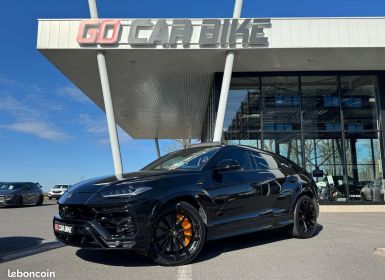 Lamborghini Urus Akrapovic Garantie 6 ans Toit ouvrant Bang & Olufsen 3d Freins Céramique Cuir Sportivo Bicolore 23P 2599-mois