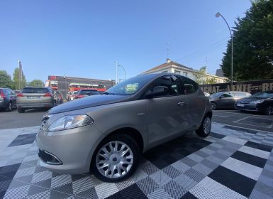 Achat Lancia Ypsilon 0.9 TWINAIR BLACK&RED STOP&START 5P Occasion