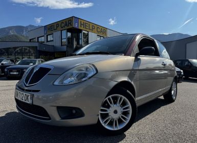 Lancia Ypsilon 1.4I 77CV