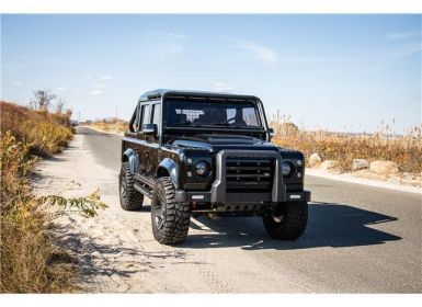 Land Rover Defender 6.2L V8