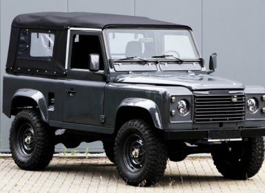 Land Rover Defender 90 V8 3.5L V8 producing 138 bhp