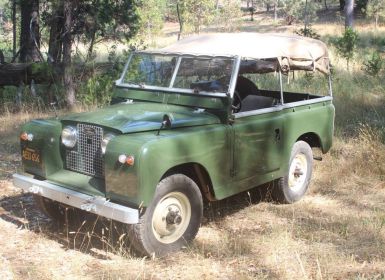 Land Rover Series II Series. 