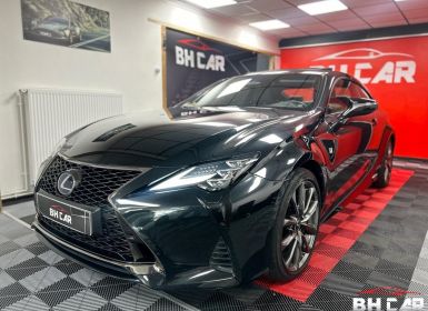 Lexus RC 300h F SPORT Suivi