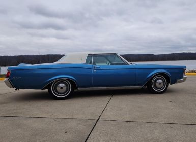 Lincoln Continental Mark III 