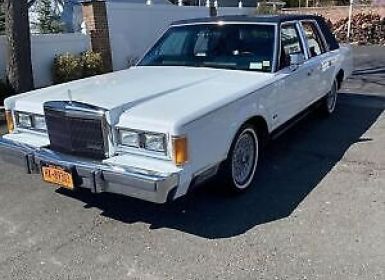 Lincoln Town Car