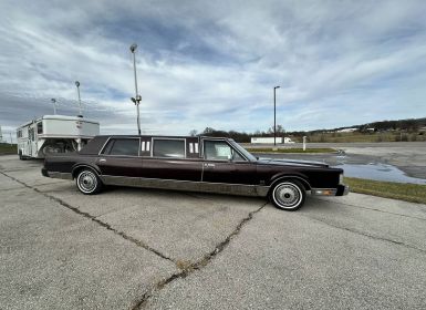 Lincoln Town Car base 