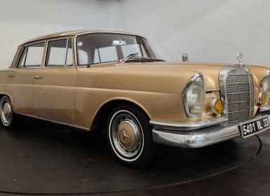 Mercedes 220 SB