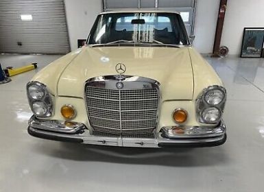 Vente Mercedes 280 SE Automatic  Occasion