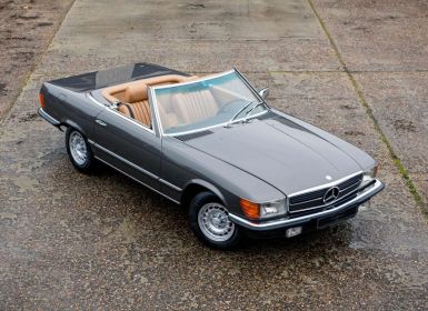 Mercedes 280 SL | MANUAL GEARBOX FULL LEATHER LOW MILEAGE