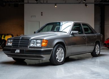 Mercedes 400 E W124 V8 - Elegance Occasion