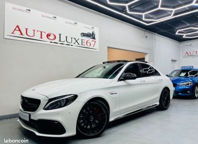 Mercedes Classe C Benz C63 AMG V8 Biturbo