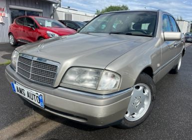 Mercedes Classe C W 202 Berline 250 TD 2.5 TD 20V 150 cv Boîte auto