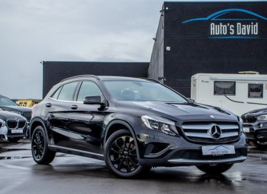 Mercedes Classe GLA 180 d - PARKEERCAMERA - NAVIGATIE - AIRCO - STIJL PAKKET - ZETELVERWARMING - EURO 6B