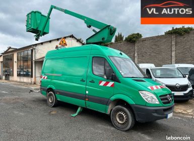 Mercedes Sprinter Mercedes Nacelle 12 mètres 313 CDI 130cv Année 2012 Occasion