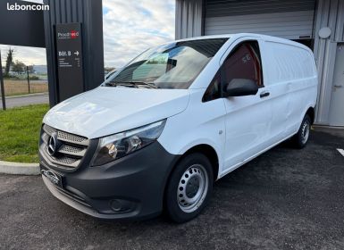 Achat Mercedes Vito Mercedes Fourgon 114 2.2 CDi 136ch Compact Propulsion BVM6 1ère main Français TVA RECUP 3 places Clim Audio 15 avec BlueTooth Radar de recul Phares Au Occasion