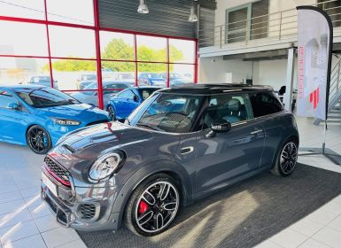 Achat Mini Cooper JOHN WORKS 2,0 231 BVA8 GPS CAMERA TOIT PANO KEYLESS BLUETOOTH APPLE CARPLAY REGULATEU Occasion