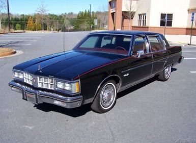 Vente Oldsmobile 98 Ninety-Eight  Occasion