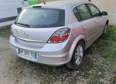 Opel Astra III (H) PHASE 2 5P - 1.7 CDTI - 100 ch 16V Turbo