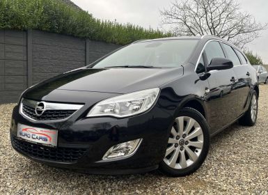 Achat Opel Astra Sports Tourer 1.7 CDTi ECOTEC Cosmo CUIR-NAVI-PDC Occasion