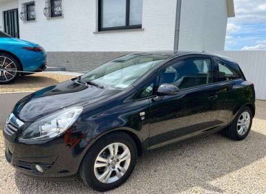 Vente Opel Corsa 1.2i Black Edition Easytronic 39200 KM Occasion