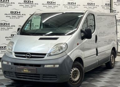 Achat Opel Vivaro 1.9 CDTI 90 3 PLACES * CLIM * / TVA RECUPERABLE / POSSIBILITE ARMAFLEX VANLIFE Occasion