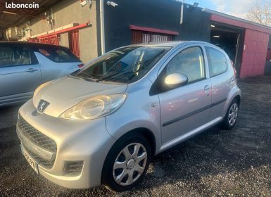 Vente Peugeot 107 1.4 hdi clim distribution et embrayage neuf 3990 euros Occasion