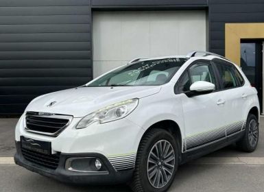 Peugeot 2008 1.2 PURETECH URBAN CROSS