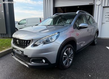 Peugeot 2008 1.6 BlueHDi 100ch Allure BVM5 1ère main Français Entretien 100% Attelage GPS Caméra de recul JA 16 LED Roue secours Pack Visibilité Urbain iCockpit