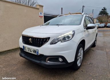 Peugeot 2008 essence 82ch style 82000km garantie 12-mois