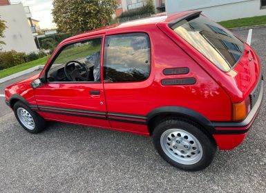 Peugeot 205