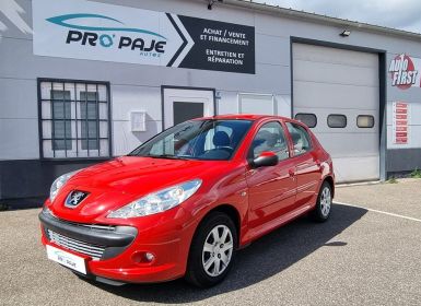 Peugeot 206 + 1.4i 75 CV URBAN /1E MAIN / CLIM AUTO / CRITAIR1 / 69 500KM / DISTRI2024 / GTIE 12MOIS