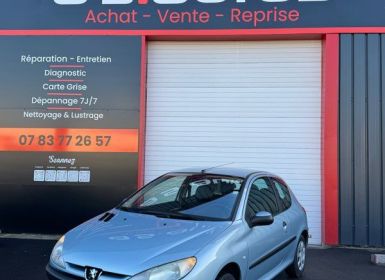 Peugeot 206 1.4 I 75cv Clim payement 4 fois boîte auto GPS car play camera de recul cuir alcantara