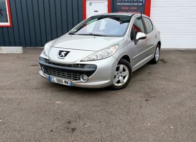 Peugeot 207 1.4 95 ch Finition PRENIUM CRIT AIR 2 5 PORTES