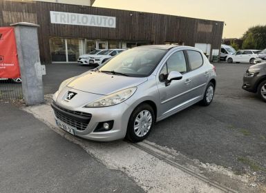 Achat Peugeot 207 1.4 VTi  Envy Clim + toit panoramique Occasion