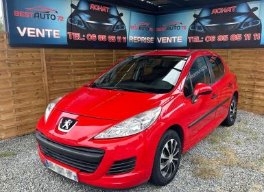 Peugeot 207 1.4i 75CH Urban