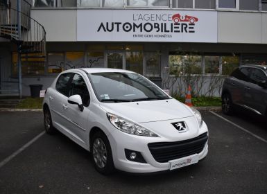 Achat Peugeot 207 ACCESS 5 portes 1.4 e 73 cv HISTORIQUE D'ENTRETIEN DEPUIS SA PREMIERE MISE EN CIRCULATION Occasion