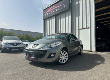 Achat Peugeot 207 CC 1.6 VTi 120ch Sport RÉGULATEUR + CLIM AUTO BIZONE + RADARS DE RECUL + CHAINE DE DISTIB Occasion