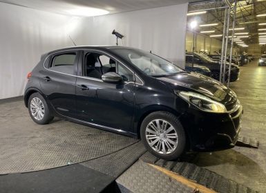 Achat Peugeot 208 1.2  82CH E6.2 EVAP ALLURE 5P Occasion